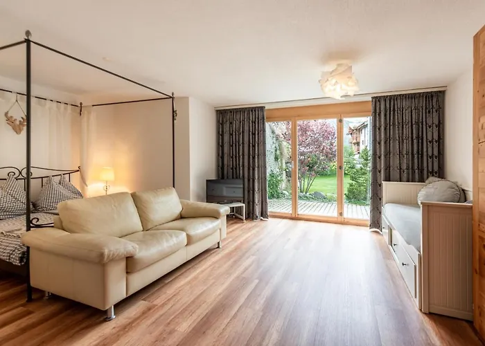 Haus Alpine Apartament *